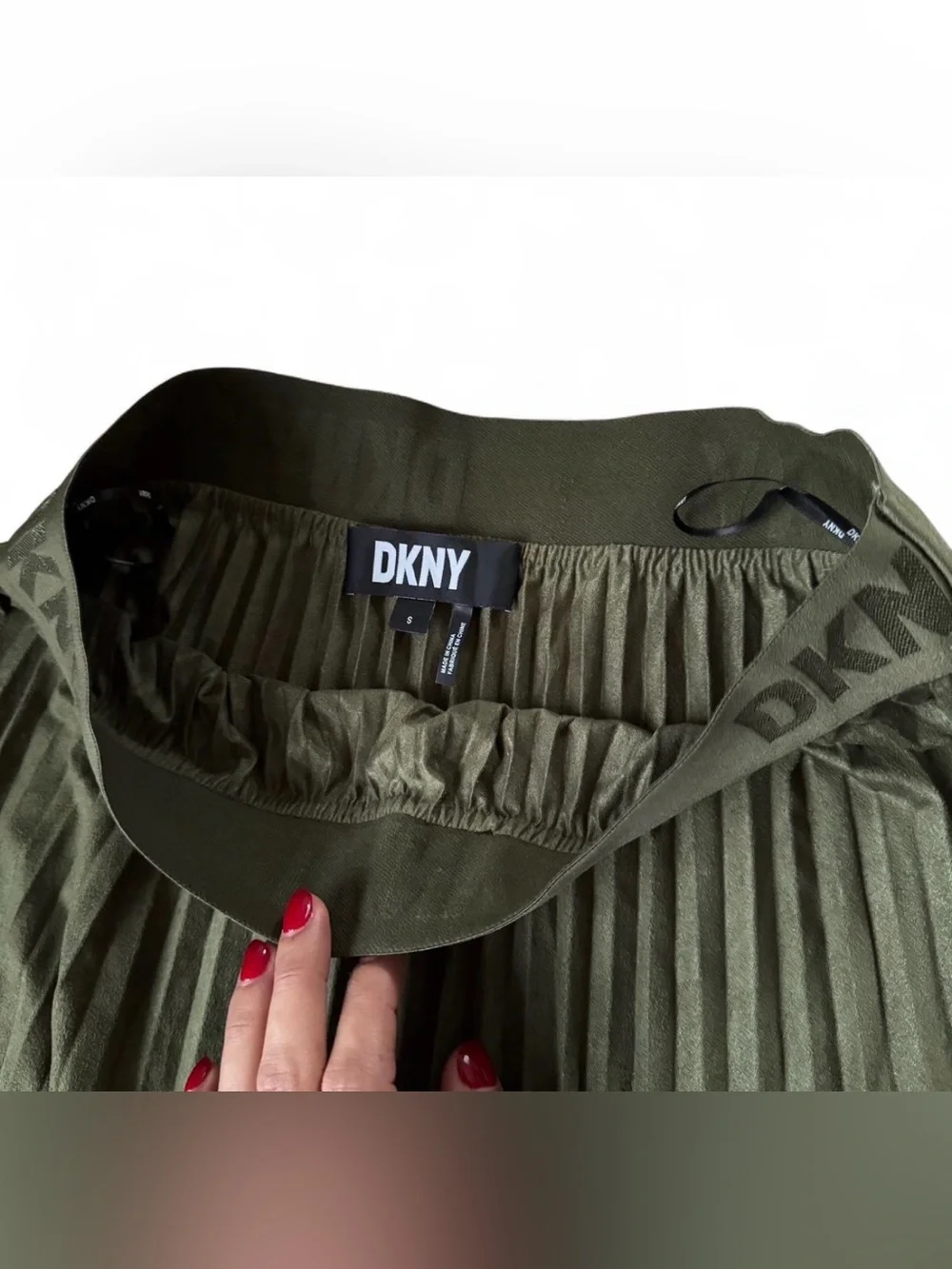 NWT- DKNY Olive Pleated Midi Skirt